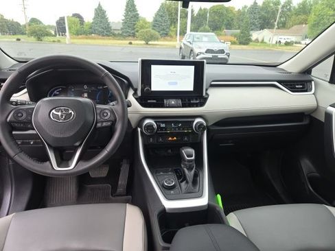Used 2024 Toyota RAV4 XLE Premium w/ Weather Package AWD/4WD image 21