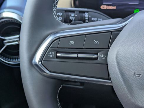 Used 2026 Chevrolet Equinox EV LT image 23