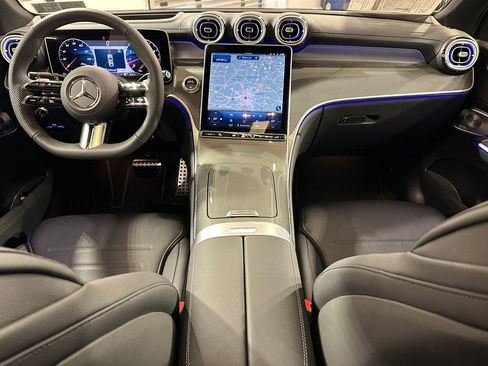 New 2026 Mercedes-Benz GLC 300 4MATIC image 4