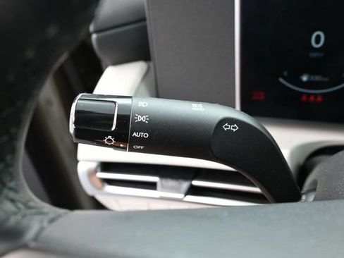 Used 2026 Hyundai Tucson SEL FWD image 17