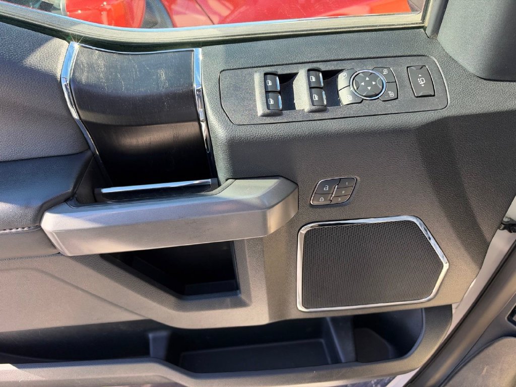 Certified 2019 Ford F350 Platinum w/ Platinum Ultimate Package AWD/4WD image 19