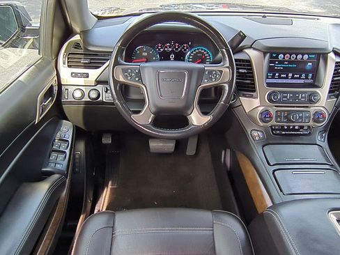 Used 2018 GMC Yukon Denali w/ Open Road Package image 16