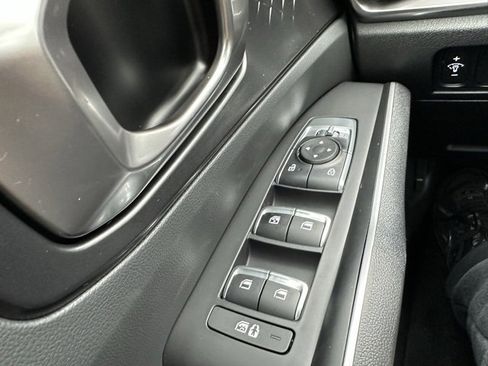 New 2026 Kia Sorento S w/ S Panoramic Sunroof Package image 43