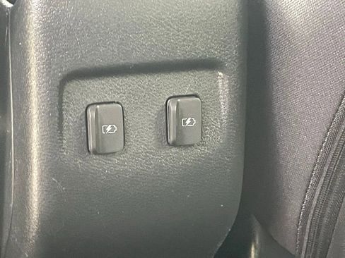 Used 2024 Nissan Kicks SV FWD image 20