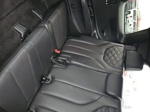 Used 2020 Hyundai Palisade Limited image 31