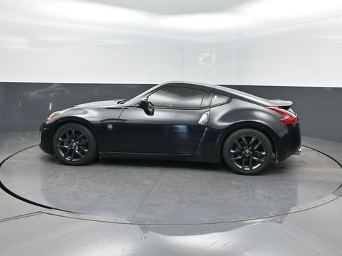 Used 2020 Nissan 370Z Touring w/ Aerodynamics Package image 2