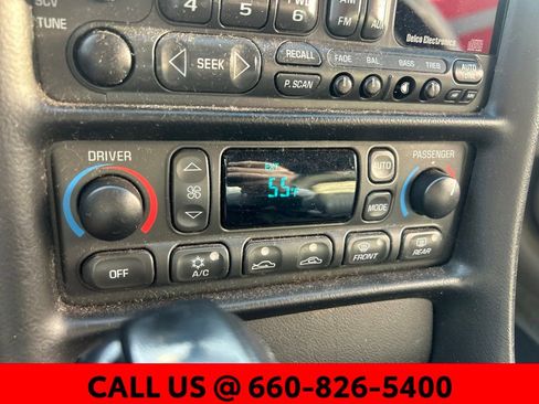 Used 2000 Chevrolet Corvette Base w/ Memory Pkg image 18