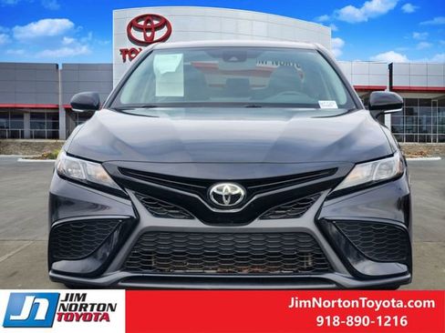 Used 2024 Toyota Camry SE w/ Cold Weather Package image 2