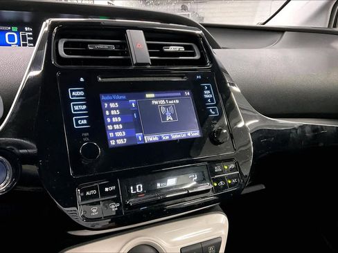 Used 2017 Toyota Prius Two w/ Prius Two Safety Plus Package image 33