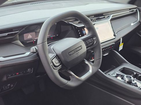 New 2026 Jeep Cherokee Overland w/ Advanced Pro Tech Group image 7