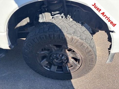 Used 2023 Ford F250 Lariat w/ Sport Appearance Package AWD/4WD image 16