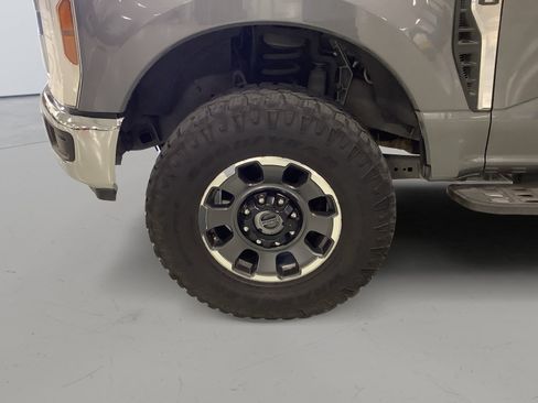 Used 2024 Ford F250 XLT w/ Tremor Off-Road Package AWD/4WD image 7