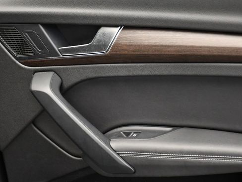 Certified 2023 Audi Q5 2.0T Premium Plus w/ Premium Plus Package image 52