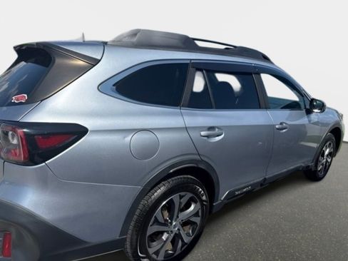 Used 2022 Subaru Outback Limited AWD/4WD image 3