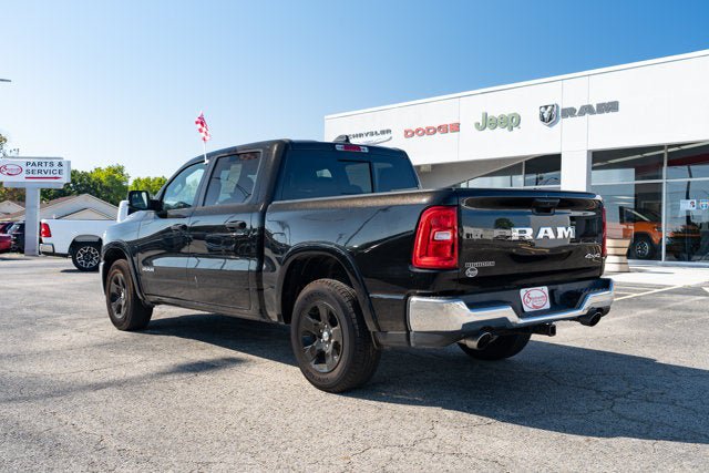 Used 2025 RAM 1500 Big Horn AWD/4WD image 3