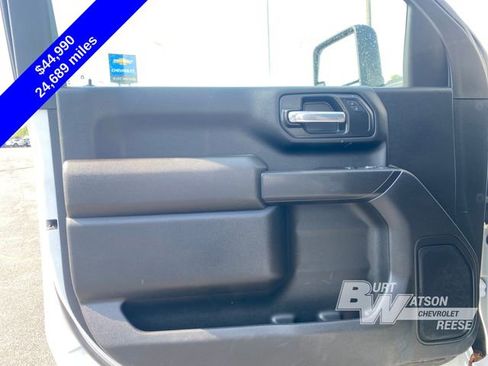 Used 2024 GMC Sierra 2500 Pro w/ Convenience Package AWD/4WD image 15