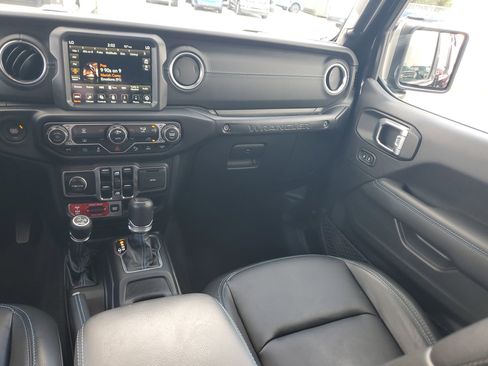 Used 2022 Jeep Wrangler Unlimited Rubicon 4xe w/ Steel Bumper Group image 18