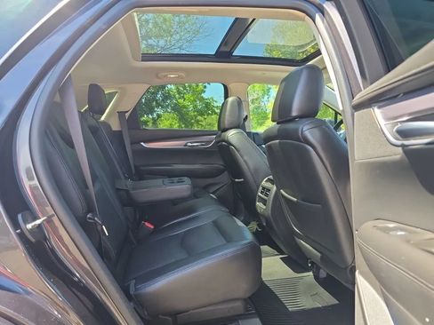 Used 2017 Cadillac XT5 Luxury FWD image 46