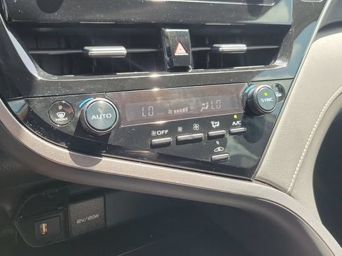 Certified 2024 Toyota Camry SE FWD image 19