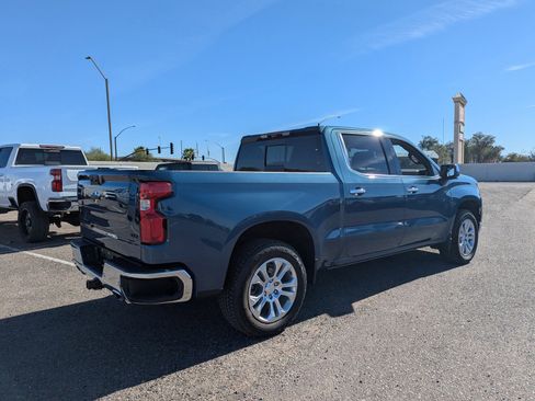 Used 2024 Chevrolet Silverado 1500 LTZ w/ LTZ Premium Package image 4