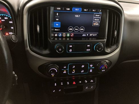 Used 2022 Chevrolet Colorado ZR2 AWD/4WD image 13