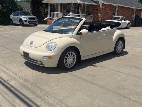 Used 2005 Volkswagen Beetle GLS FWD image 18