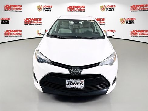 Used 2019 Toyota Corolla LE image 10