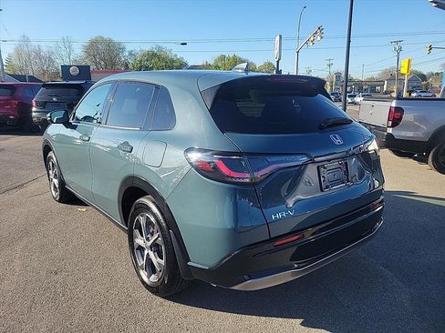 Used 2024 Honda HR-V EX-L image 3