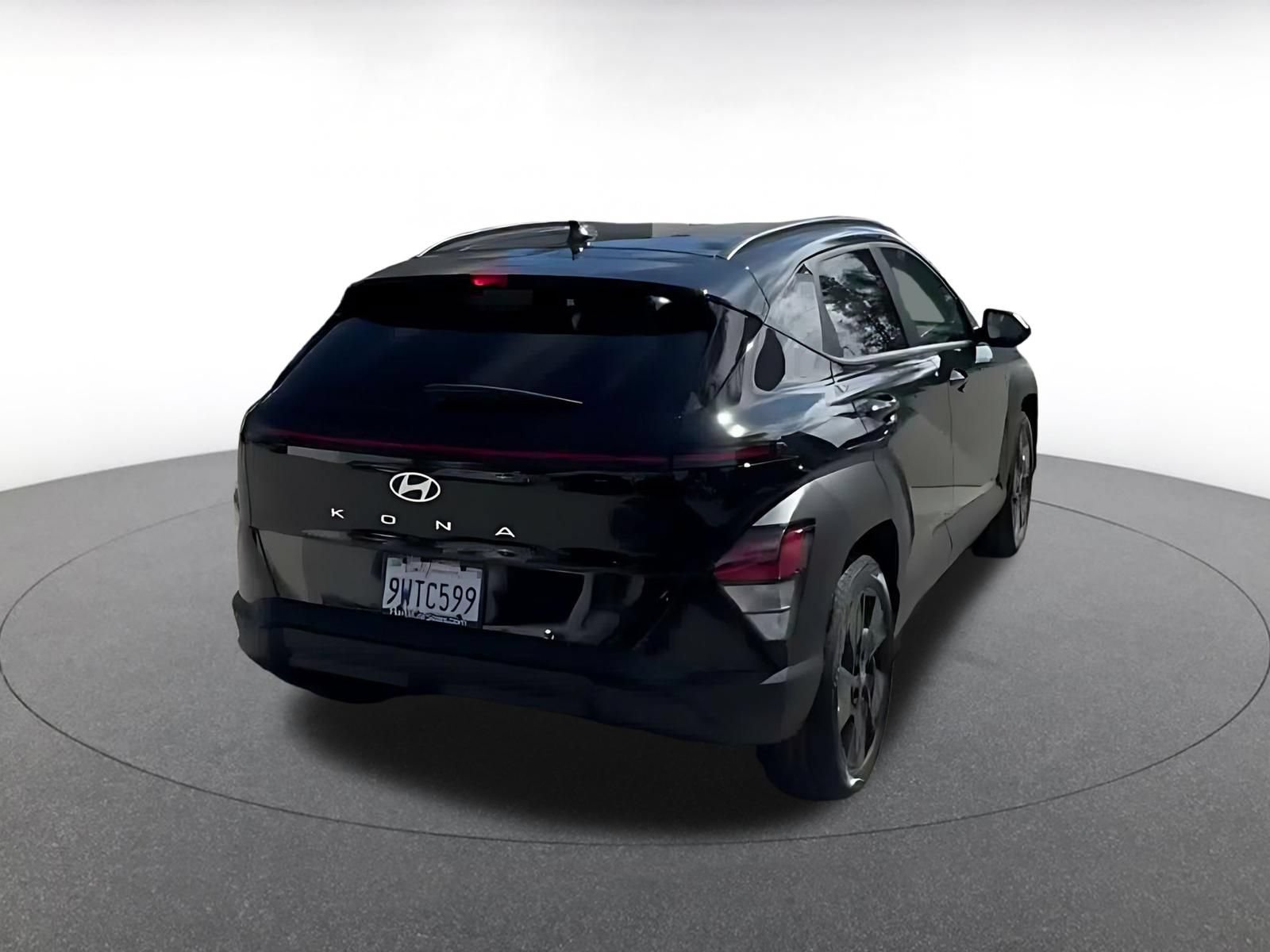 Used 2026 Hyundai Kona SEL Sport FWD image 13