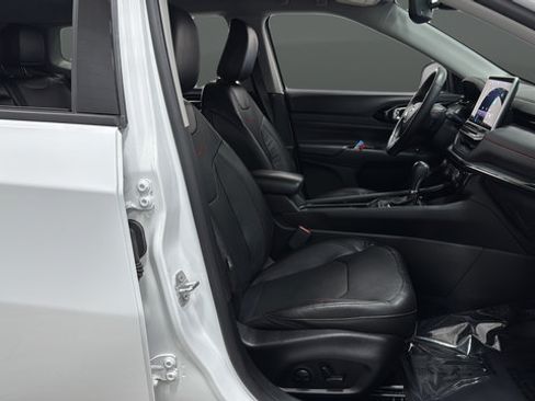 Used 2022 Jeep Compass Trailhawk w/ Trailhawk Elite Group AWD/4WD image 23