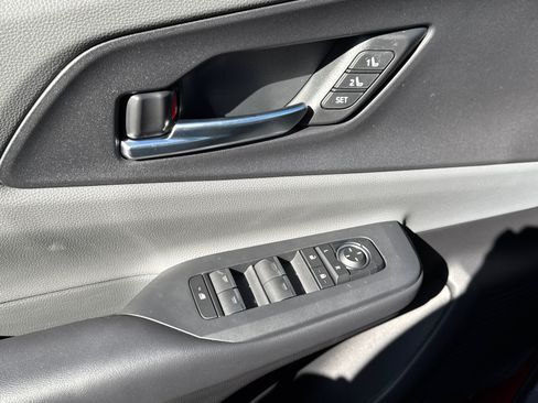 New 2026 Toyota Prius Limited image 30