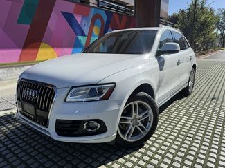 Used 2017 Audi Q5 2.0T Premium Plus w/ Technology Package image 1