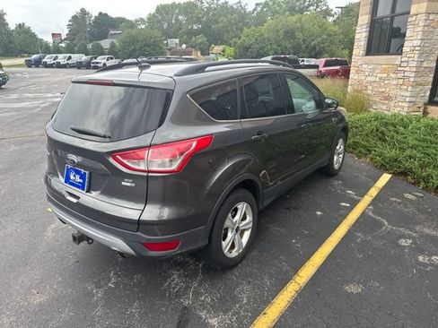 Used 2016 Ford Escape SE w/ Equipment Group 201A AWD/4WD image 7
