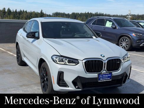 Used 2022 BMW X4 M40i w/ Premium Package AWD/4WD image 3