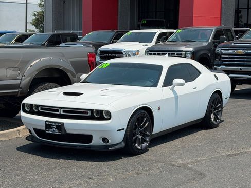 Used 2020 Dodge Challenger R/T Scat Pack RWD image 1