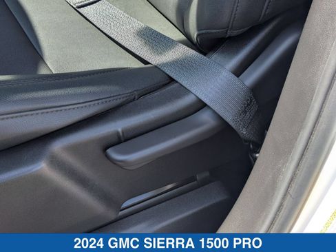 Used 2024 GMC Sierra 1500 Pro w/ Pro Value Package AWD/4WD image 27