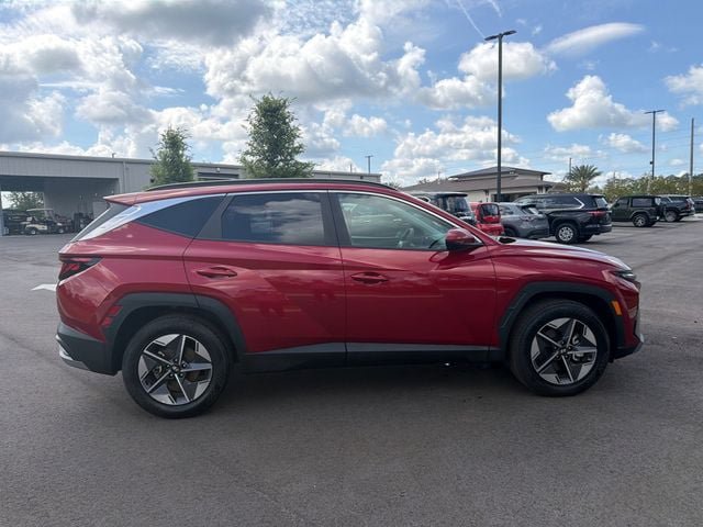 Used 2025 Hyundai Tucson SEL FWD image 6