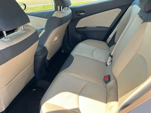 Used 2016 Toyota Prius Three FWD image 8