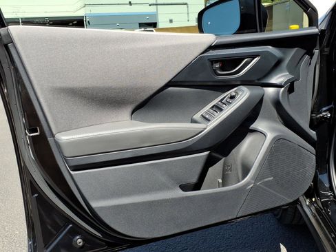 Certified 2025 Subaru Crosstrek 2.0i Premium image 21