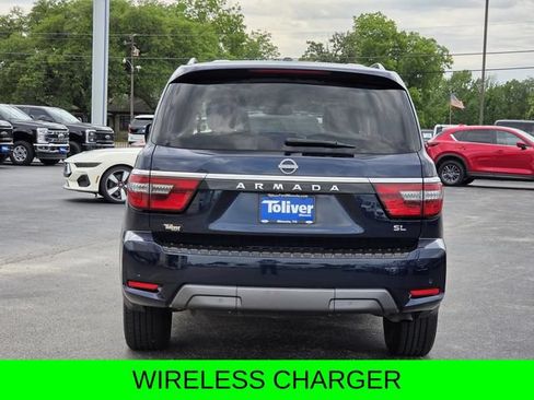 Used 2022 Nissan Armada SL w/ Captain's Chairs Package AWD/4WD image 6