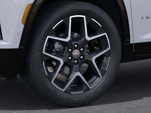 New 2026 Chevrolet Traverse High Country AWD/4WD image 9