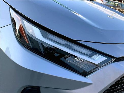 Used 2023 Toyota RAV4 XLE image 33