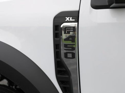 New 2026 Ford F450 XL AWD/4WD image 5