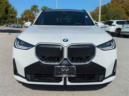 Used 2025 BMW X3 xDrive30i image 9