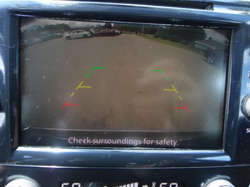Used 2019 Nissan Murano SV AWD/4WD image 9