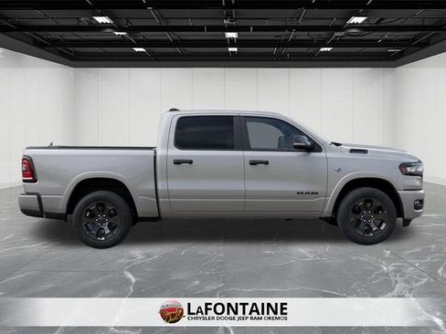 New 2026 RAM 1500 4x4 Crew Cab image 21