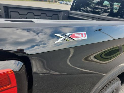 New 2026 GMC Sierra 1500 Elevation image 5