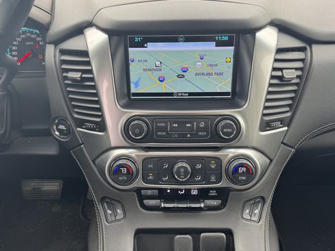 Used 2017 Chevrolet Tahoe LT w/ LT Signature Package image 30