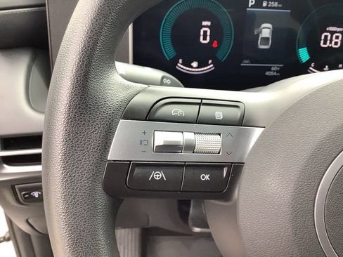 Certified 2026 Hyundai Santa Cruz SE FWD image 31