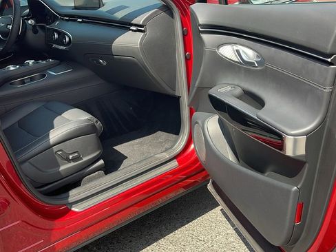 Used 2025 Genesis GV70 2.5T image 34